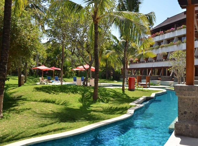 Nusa Dua Beach Hotel…