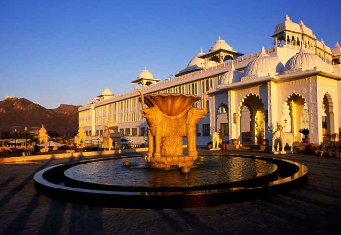 Radisson Blu Udaipur…